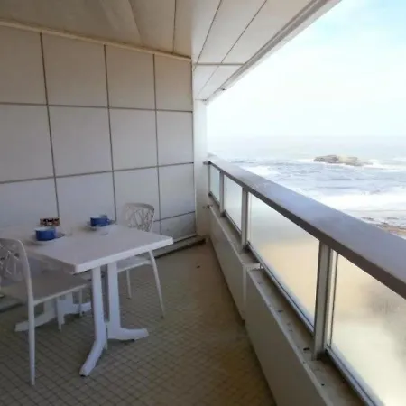 Biarritz, 1 Piece, 2 Personnes - Fr-1-3-432